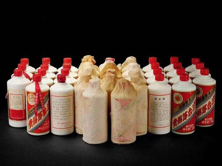 眉县日照岚山回收酒价格哪里回收(附近上门回收茅台酒）?